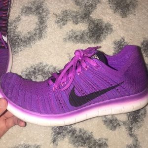 Nike Shoes - nike free run flyknit tennis shoes Nike Shoes - nike free run flyknit tennis shoes